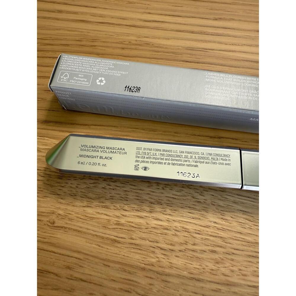 R.E.M. Beauty Volumizing Mascara Midnight Black - Picture 5 of 6